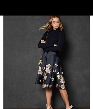 Ted Baker | Dresses | Euc Ted Baker Ilya Dress Grey Jersey Top With An A  Line Floral Print Skirt | Poshmark